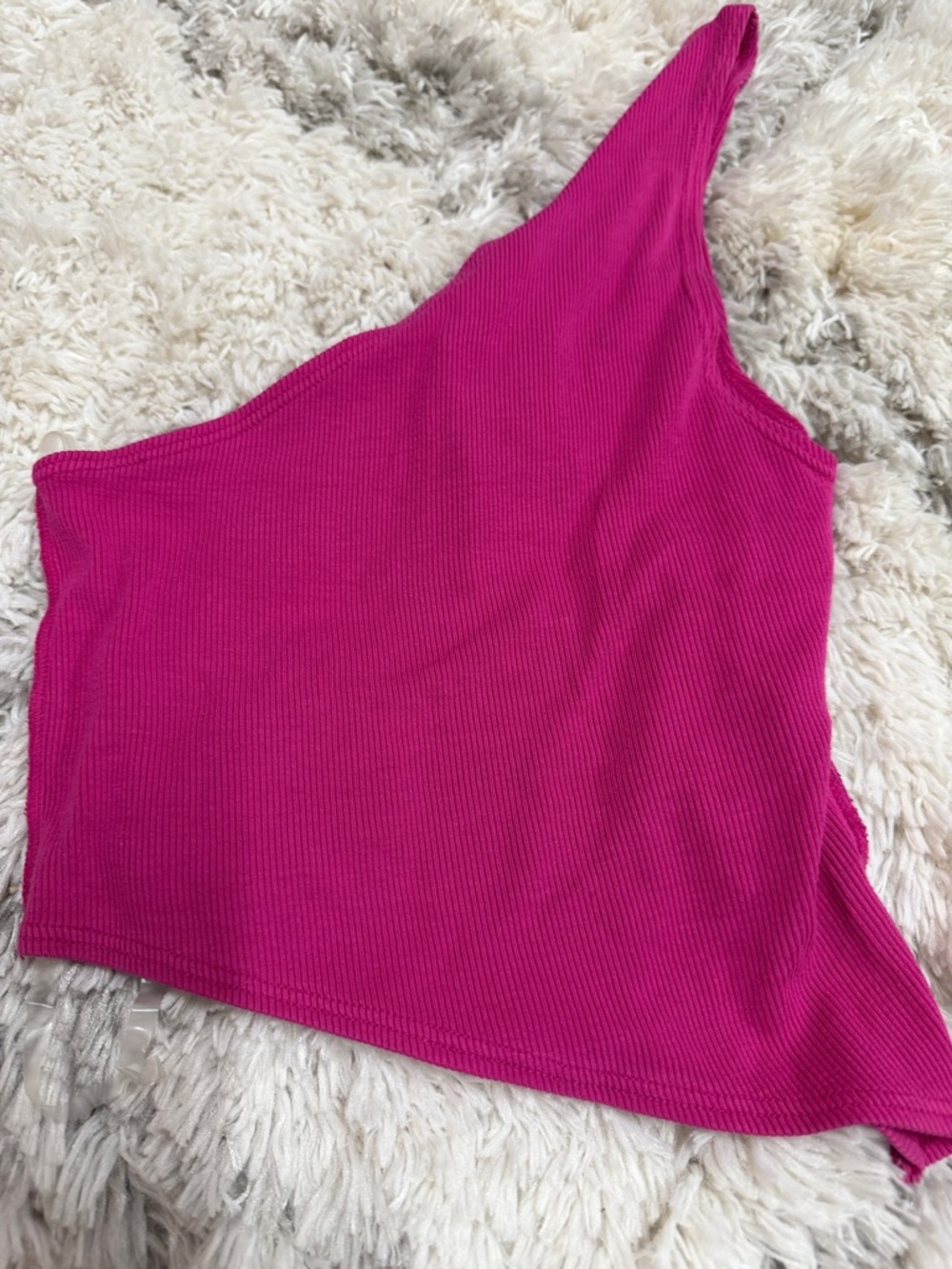 Local European one shoulder tank